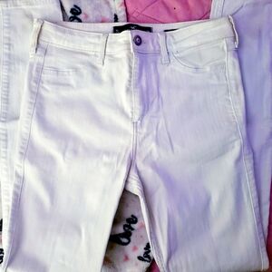 White Hollister Jean-Legging